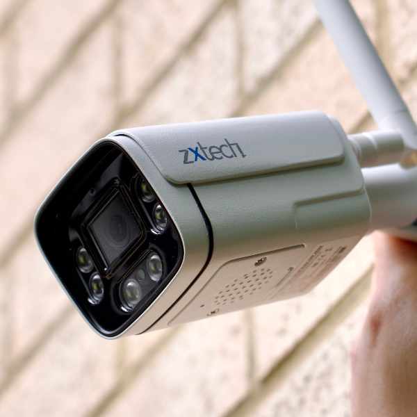 wide angle outdoor cctv camera UK